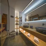 Luxury Mountain With Private Sauna And Underground Parking Lejlighed