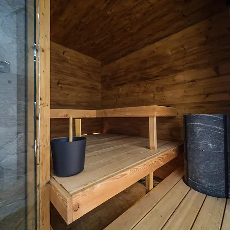 Luxury Mountain With Private Sauna And Underground Parking