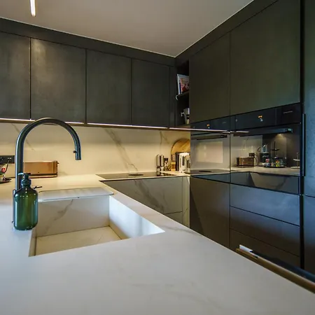 Apartment Luxury Mountain With Private Sauna And Underground Parking St. Moritz