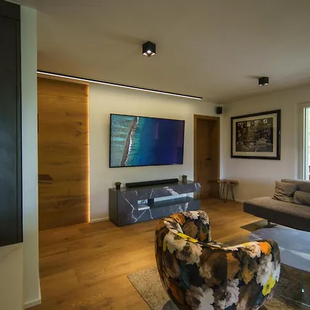 Apartment Luxury Mountain With Private Sauna And Underground Parking