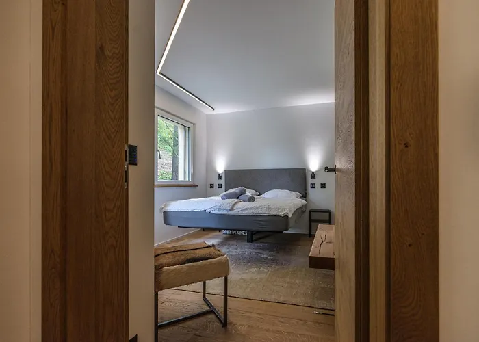 Luxury Mountain With Private Sauna And Underground Parking 圣莫里茨