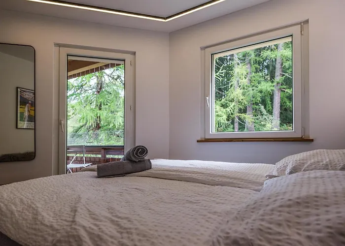 Luxury Mountain With Private Sauna And Underground Parking *