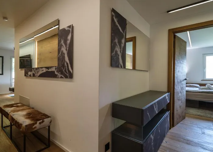 Luxury Mountain With Private Sauna And Underground Parking 公寓 圣莫里茨