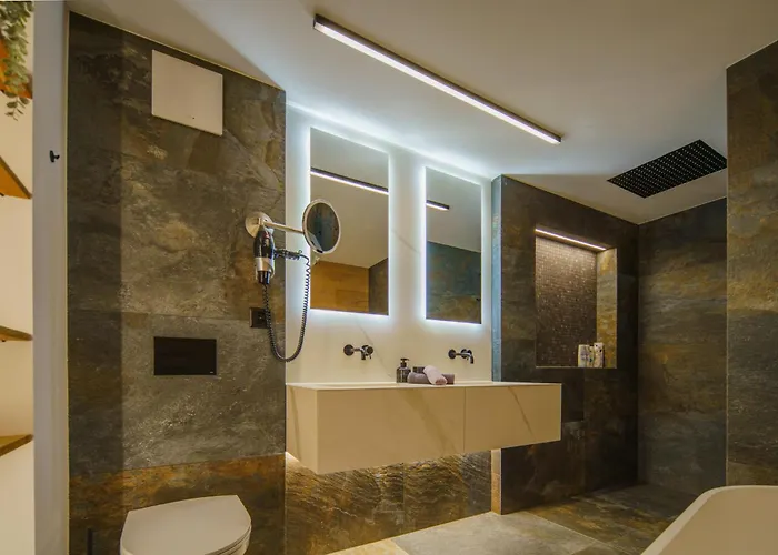 公寓 Luxury Mountain With Private Sauna And Underground Parking *